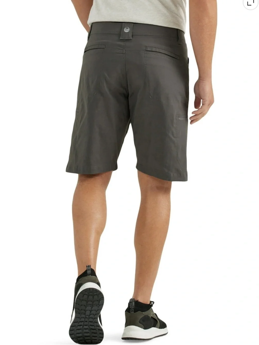 Wrangler® Men's Outdoor Performance Zip Cargo Short 38